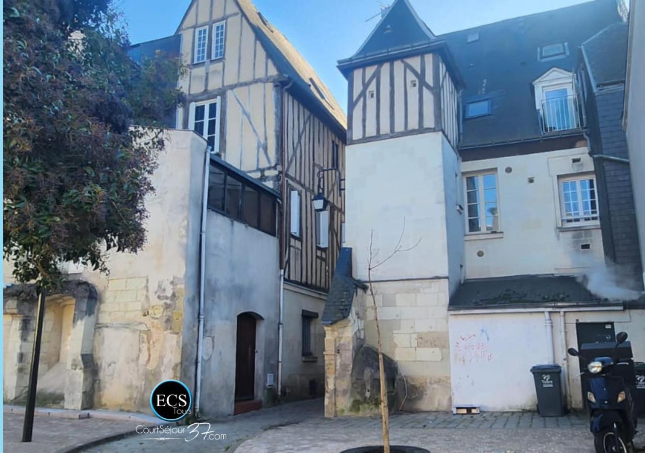 "Colbert Studio" Coeur De Ville - Cathedrale Saint Gatien Tours Exterior photo