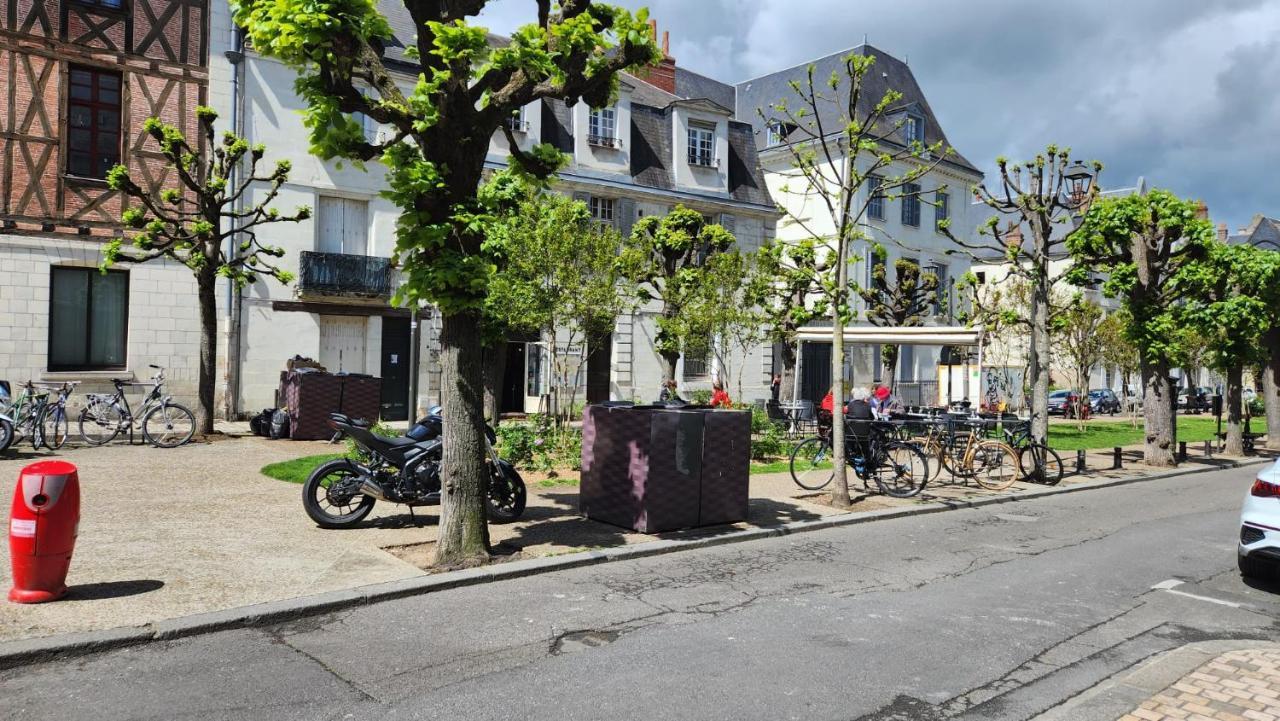 "Colbert Studio" Coeur De Ville - Cathedrale Saint Gatien Tours Exterior photo